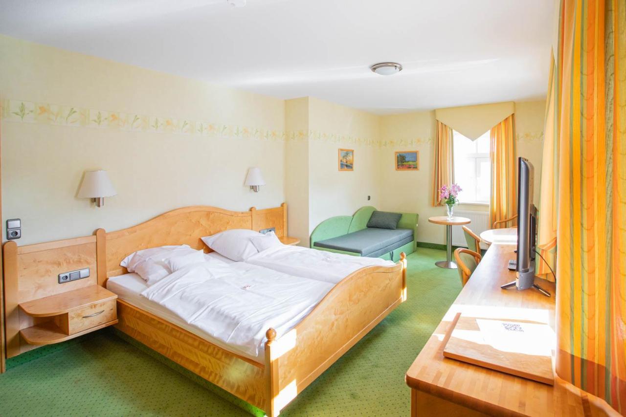 Hotel-Pension เอชเวเกอ ภายนอก รูปภาพ
