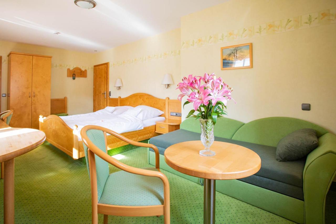 Hotel-Pension เอชเวเกอ ภายนอก รูปภาพ